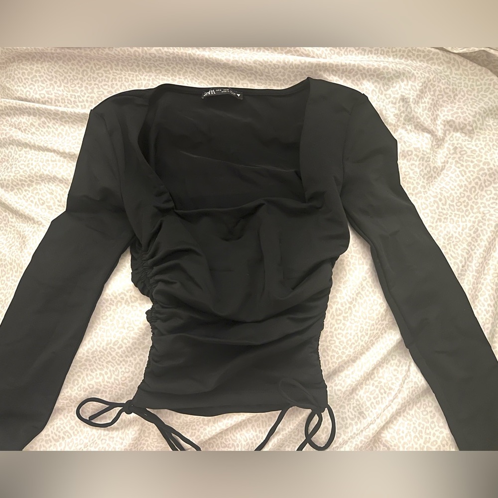 ZARA Square neck fitted top- Long sleeve